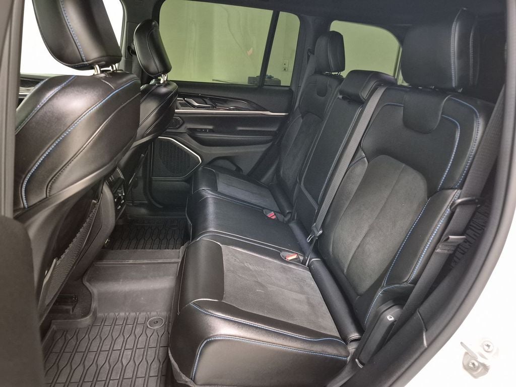 2022 Jeep Grand Cherokee 4xe Trailhawk