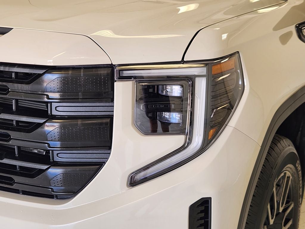 2026 GMC Sierra Pro