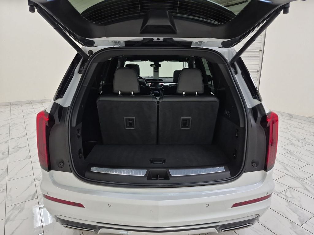 2024 Cadillac XT6 FWD Premium Luxury