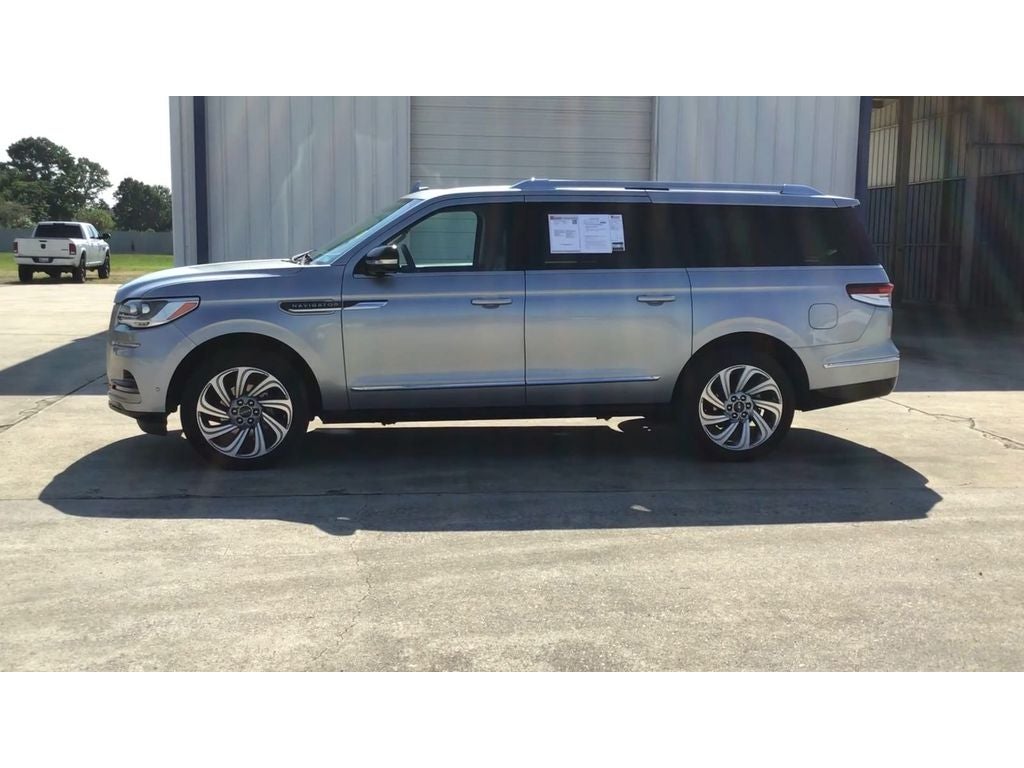 2023 Lincoln Navigator Reserve