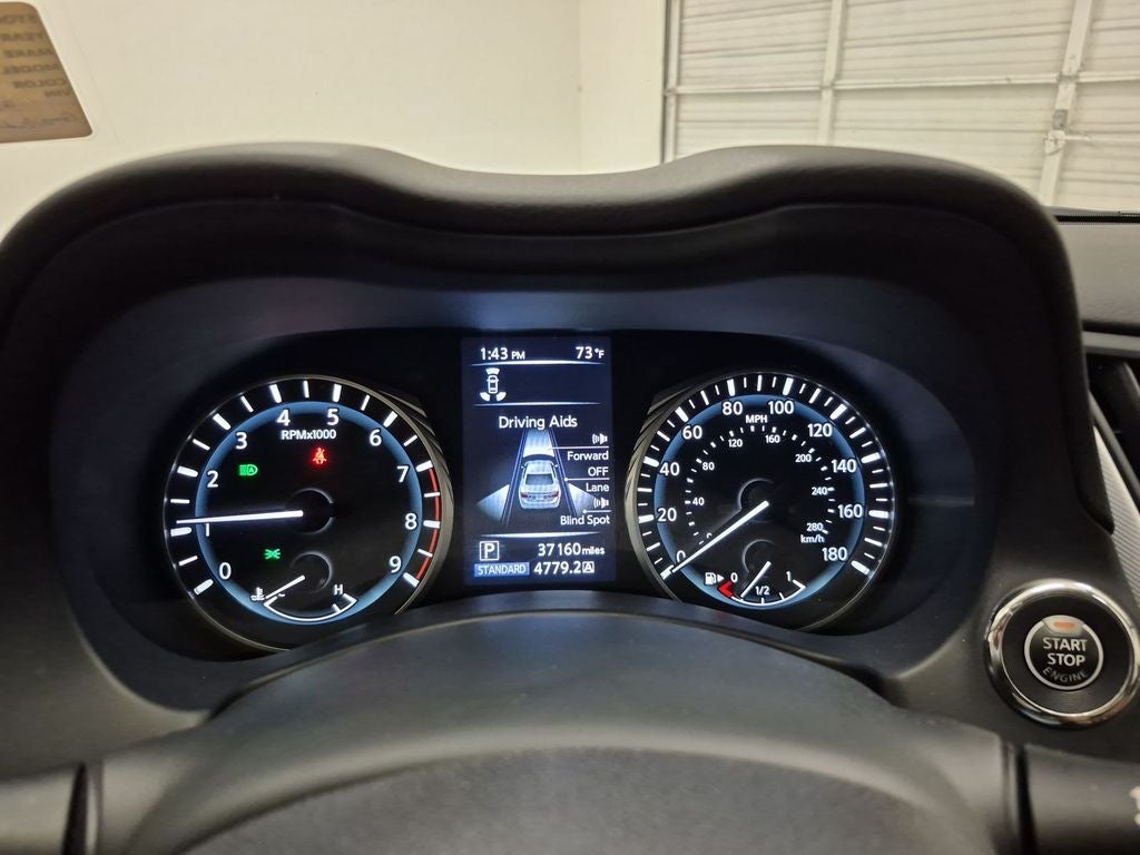 2023 INFINITI Q50 LUXE