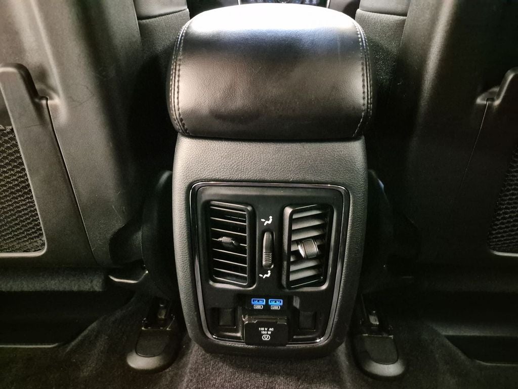 2019 Jeep Grand Cherokee Limited 4x2