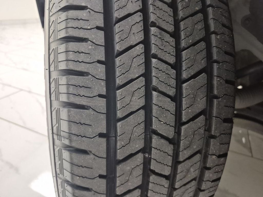 2019 Ford Explorer Base