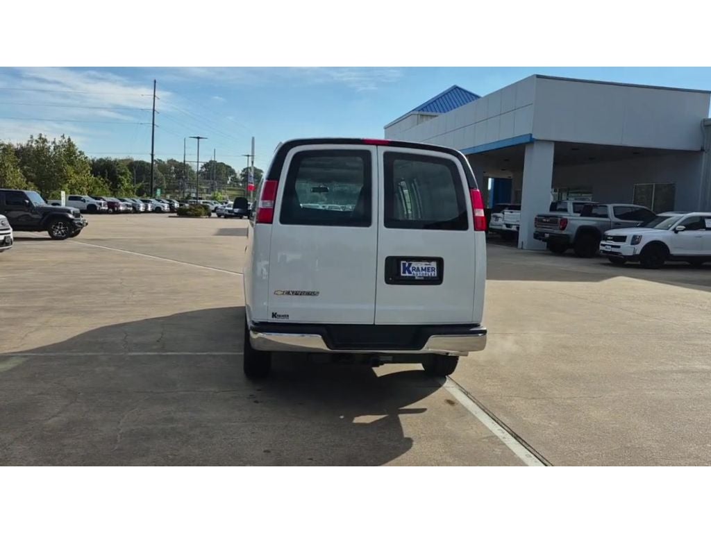 2025 Chevrolet Express Cargo 2500 WT