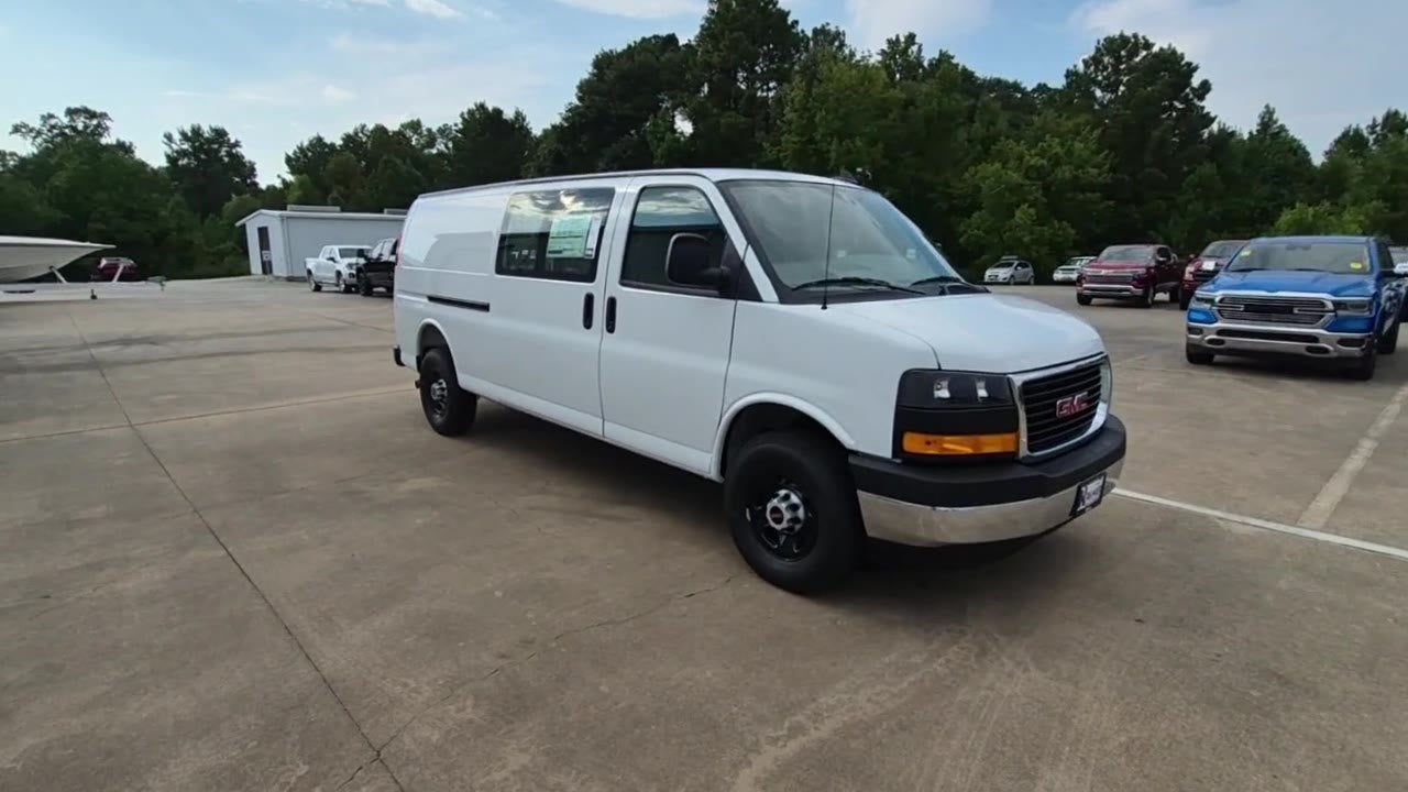 2025 GMC Savana Cargo 2500 Work Van