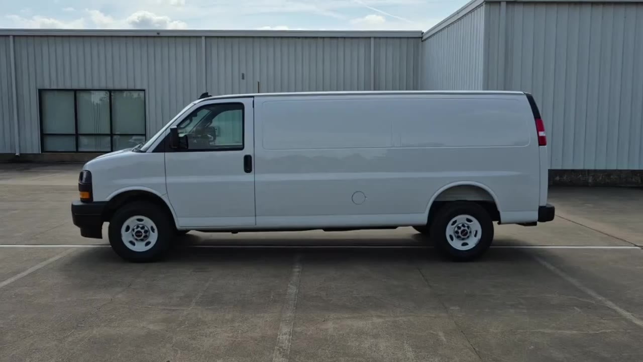 2025 GMC Savana Cargo 2500 Work Van