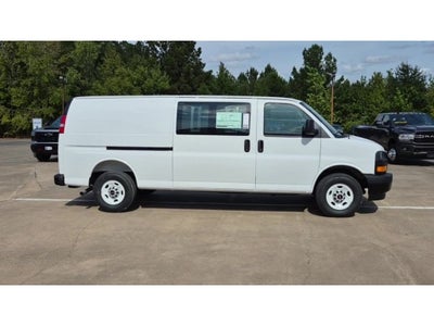 2025 GMC Savana Cargo 2500 Work Van