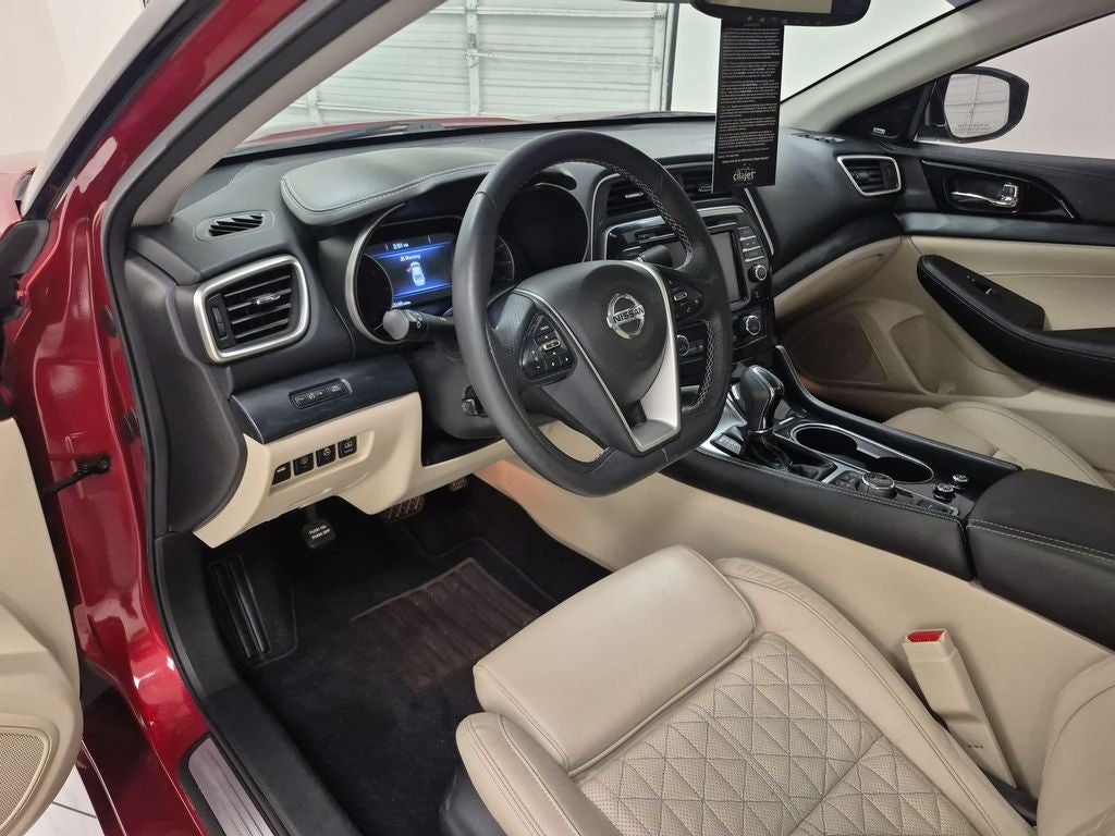 2022 Nissan Maxima Platinum