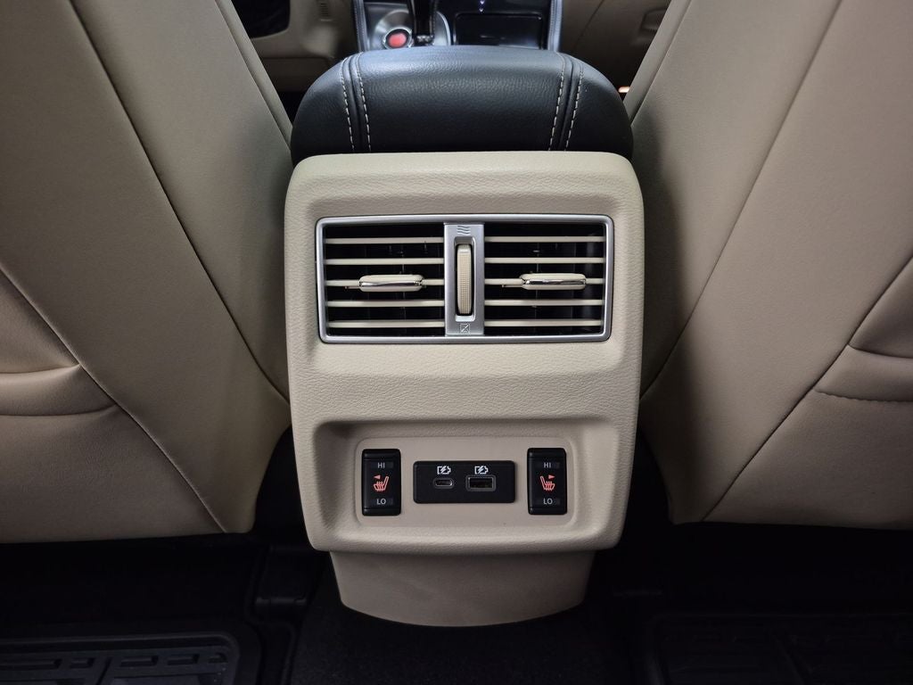 2022 Nissan Maxima Platinum