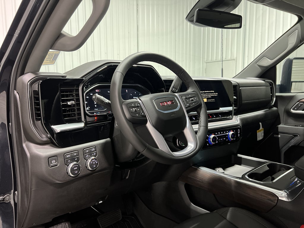 2025 GMC Sierra 2500 HD SLT