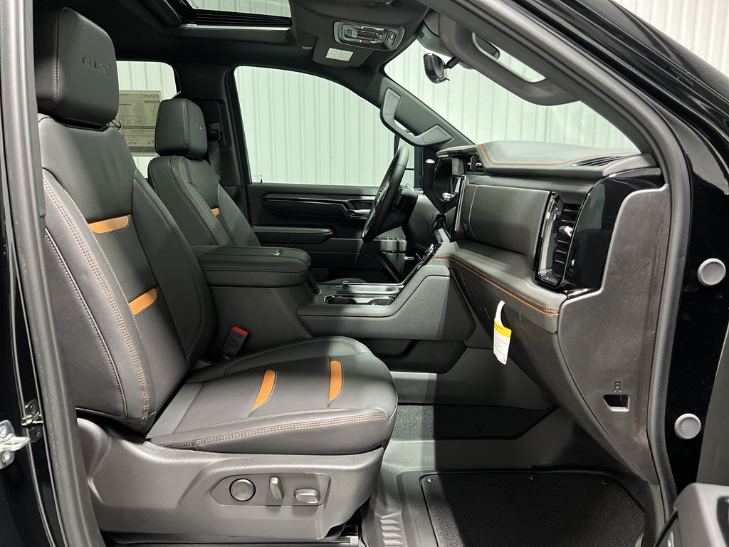 2025 GMC Sierra 2500 HD AT4