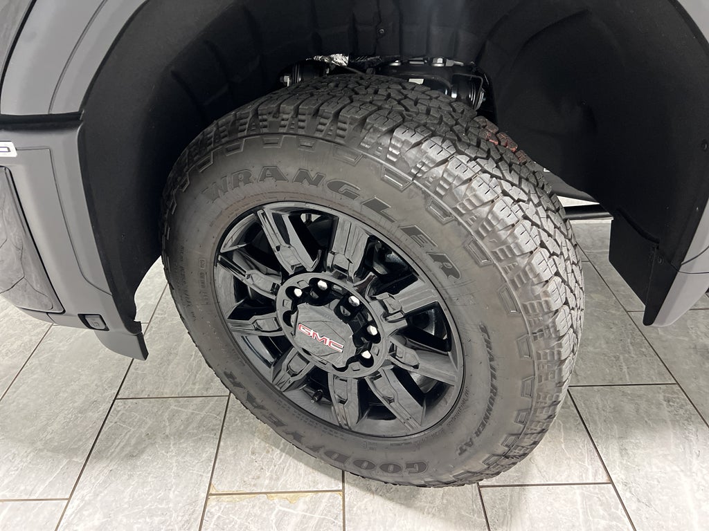 2025 GMC Sierra 2500 HD AT4