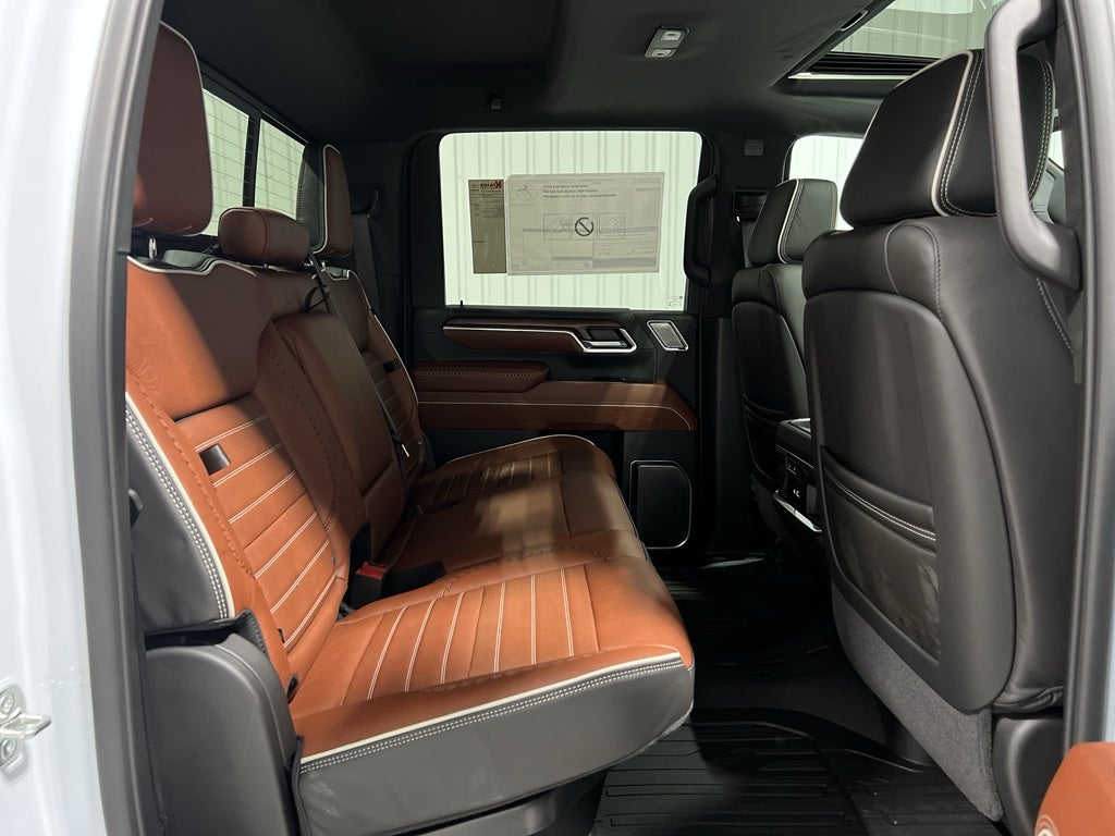 2026 GMC Sierra 3500 HD Denali Ultimate DRW