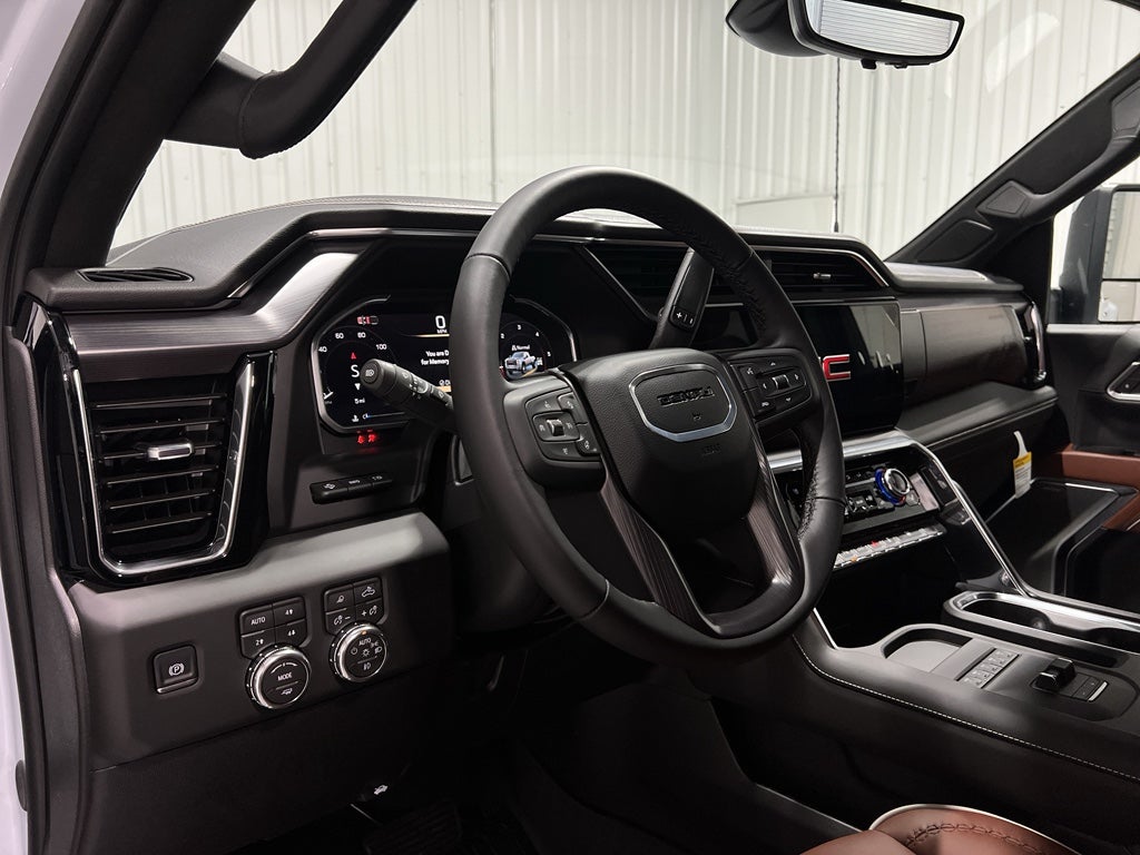 2026 GMC Sierra 3500 HD Denali Ultimate DRW