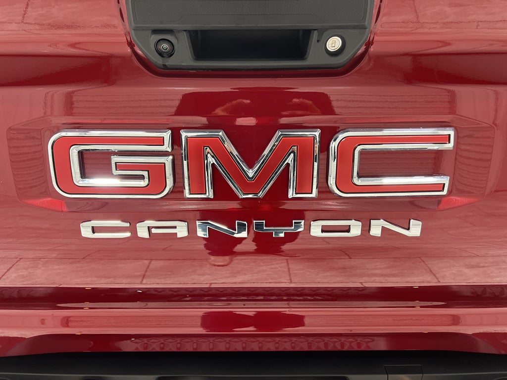 2025 GMC Canyon AT4
