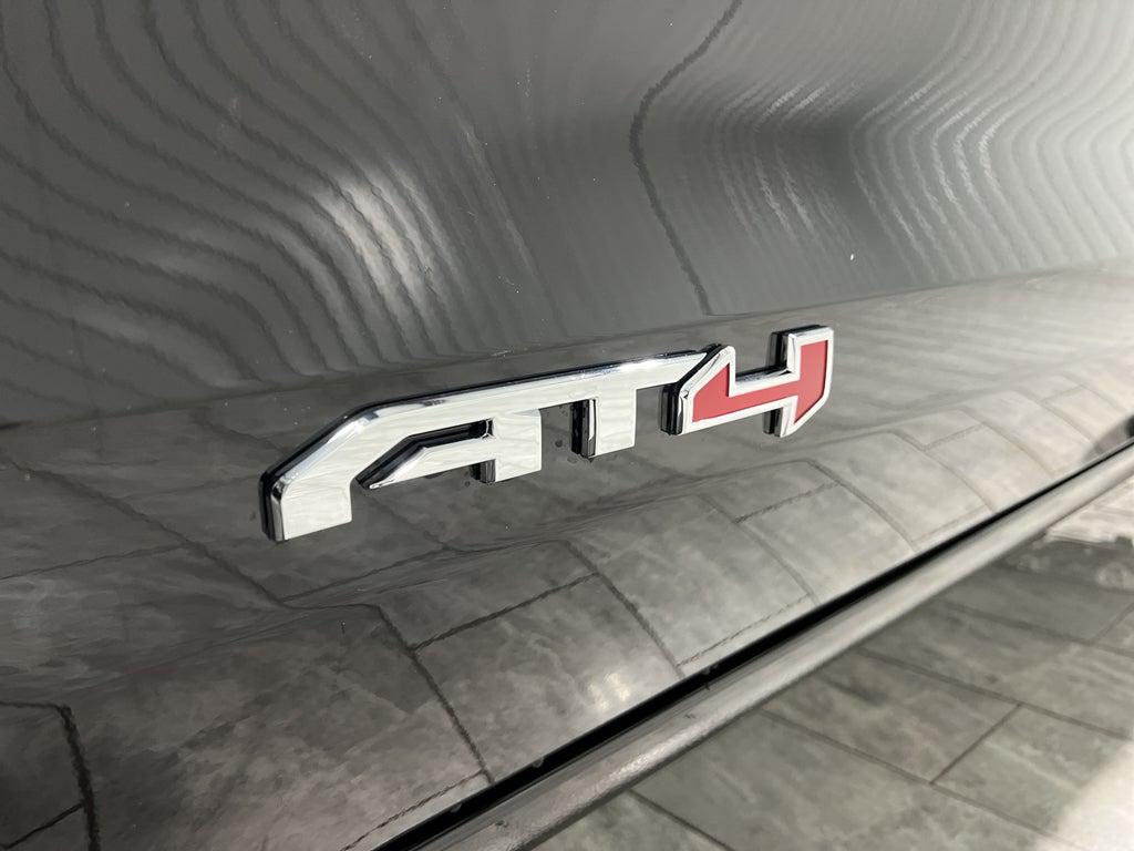 2025 GMC Canyon AT4