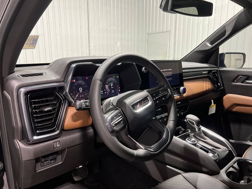 2025 GMC Canyon AT4