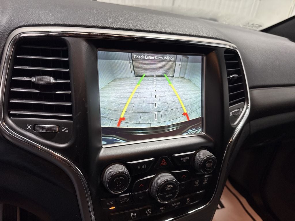 2018 Jeep Grand Cherokee Laredo E 4x2