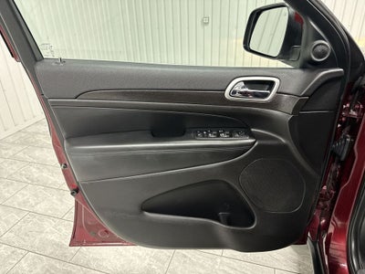 2018 Jeep Grand Cherokee Laredo E 4x2