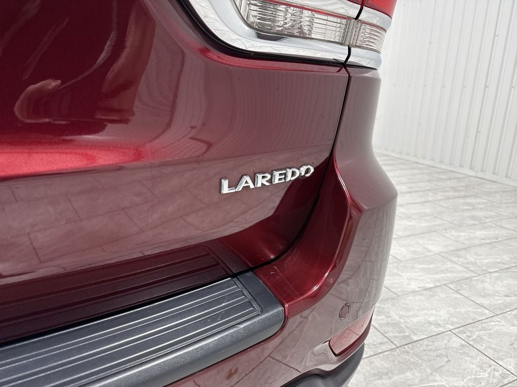 2018 Jeep Grand Cherokee Laredo E 4x2