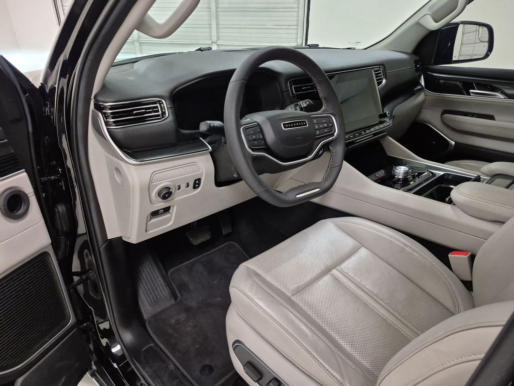 2022 Jeep Wagoneer Series I 4x2