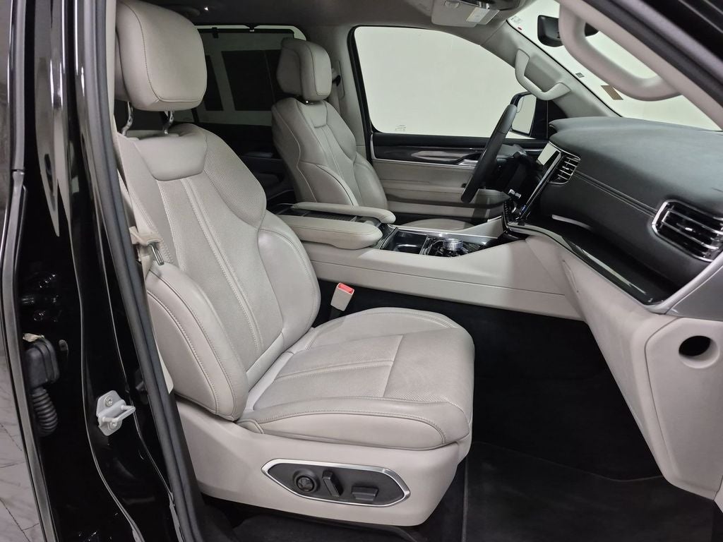 2022 Jeep Wagoneer Series I 4x2