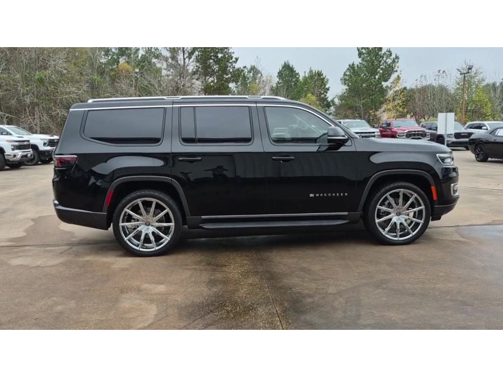 2022 Jeep Wagoneer Series I 4x2