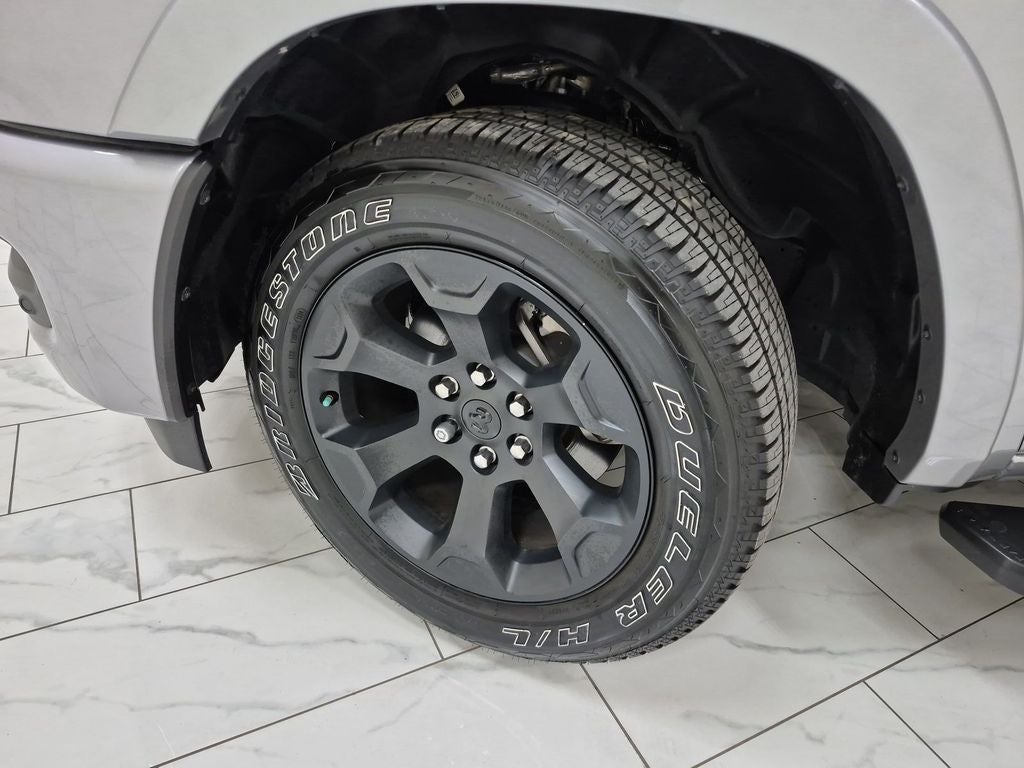 2025 RAM 1500 Lone Star Crew Cab 4x2 5'7' Box