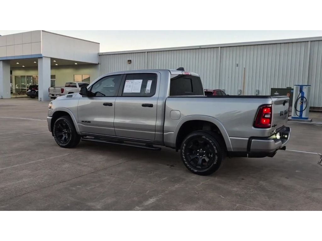 2025 RAM 1500 Lone Star Crew Cab 4x2 5'7' Box