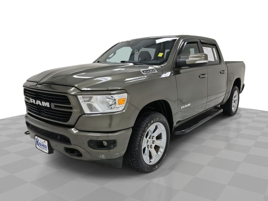 2020 RAM 1500 Lone Star Crew Cab 4x4 5'7' Box