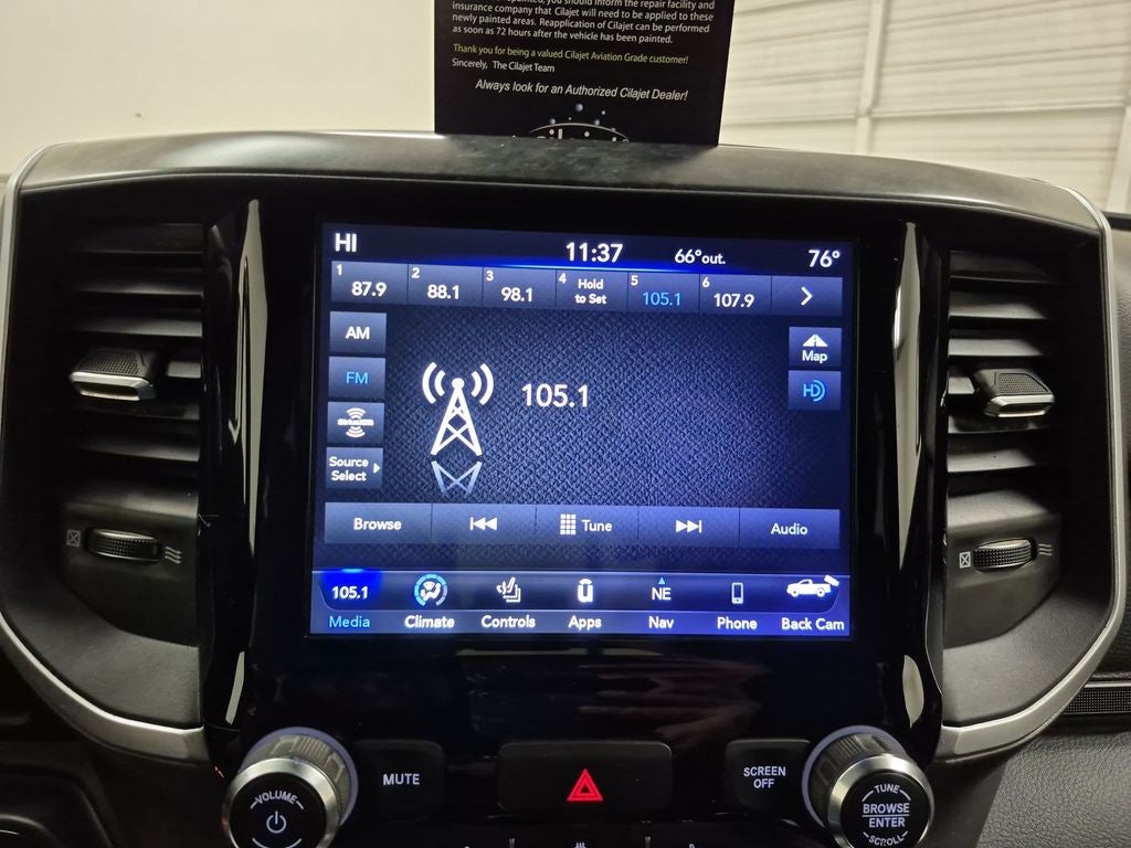 2020 RAM 1500 Lone Star Crew Cab 4x4 5'7' Box