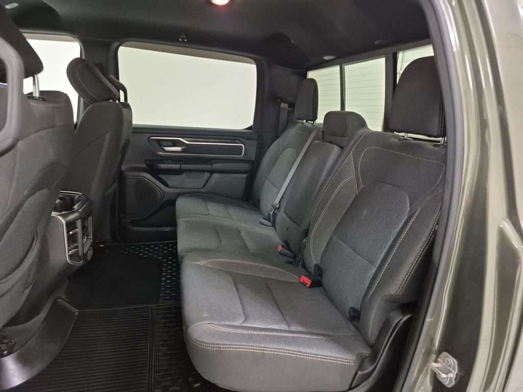 2020 RAM 1500 Lone Star Crew Cab 4x4 5'7' Box