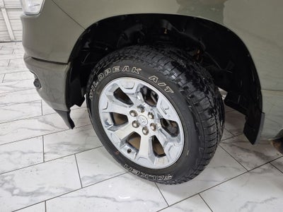 2020 RAM 1500 Lone Star Crew Cab 4x4 5'7' Box