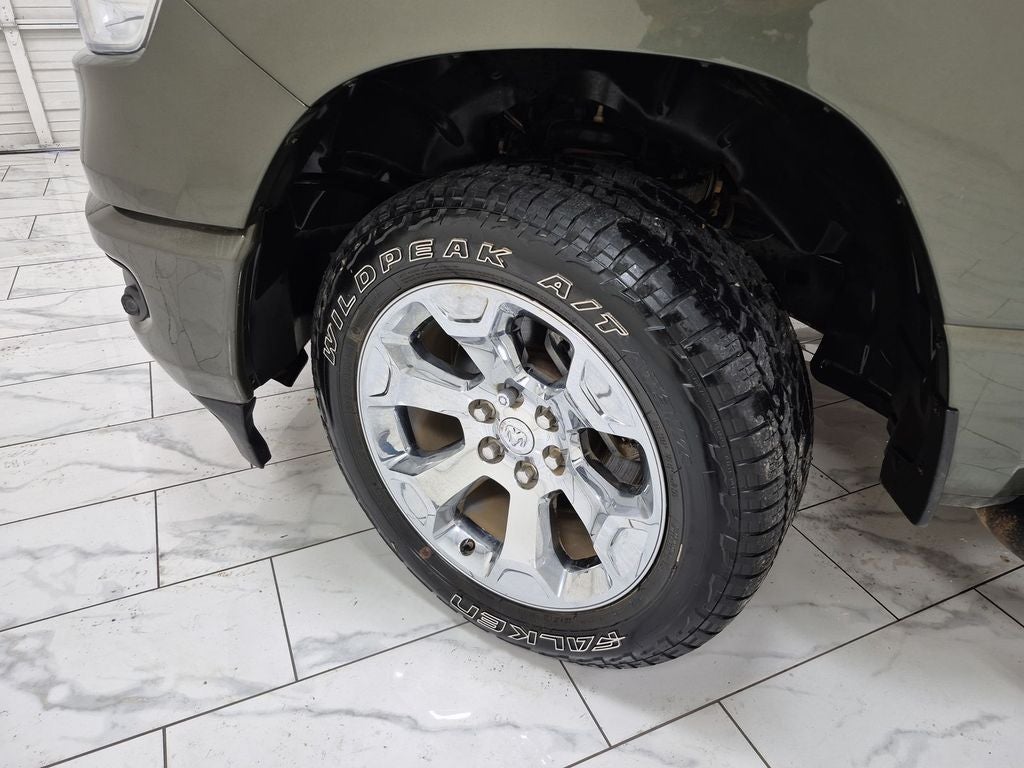 2020 RAM 1500 Lone Star Crew Cab 4x4 5'7' Box