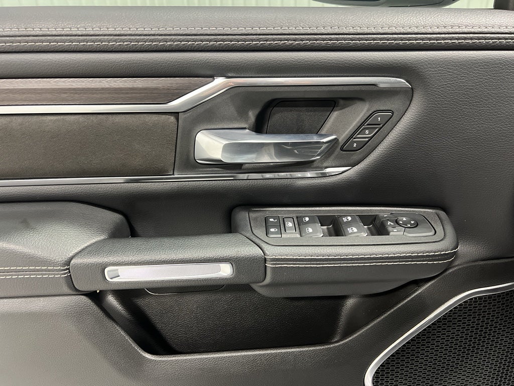 2025 RAM 1500 Laramie Crew Cab 4x4 5'7' Box