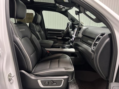 2025 RAM 1500 Laramie Crew Cab 4x4 5'7' Box