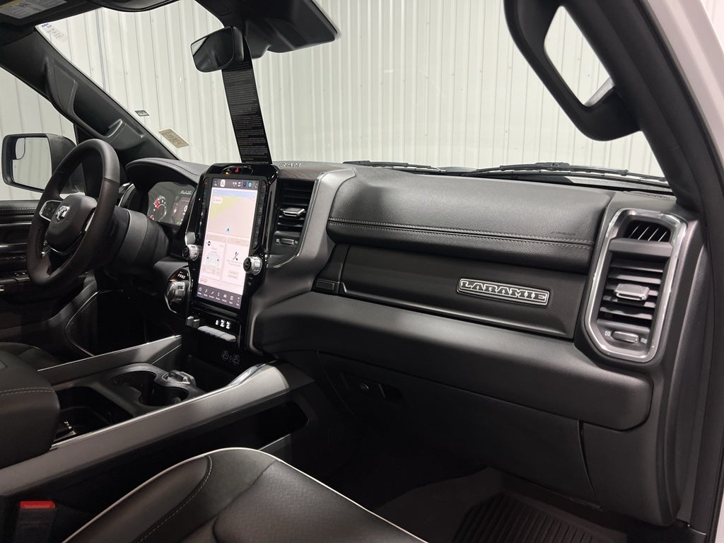 2025 RAM 1500 Laramie Crew Cab 4x4 5'7' Box