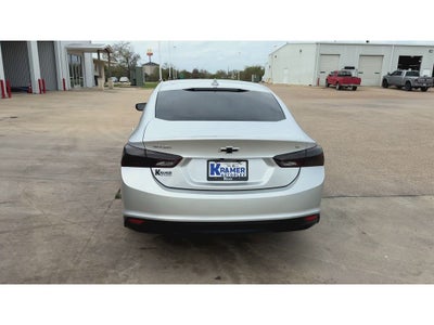 2022 Chevrolet Malibu FWD LT