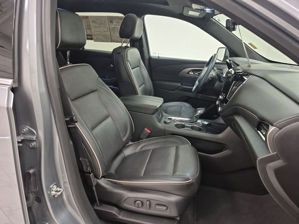 2023 Chevrolet Traverse FWD Premier