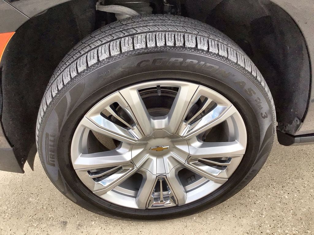 2022 Chevrolet Suburban 4WD High Country