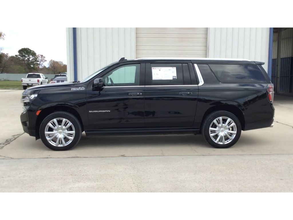 2022 Chevrolet Suburban 4WD High Country