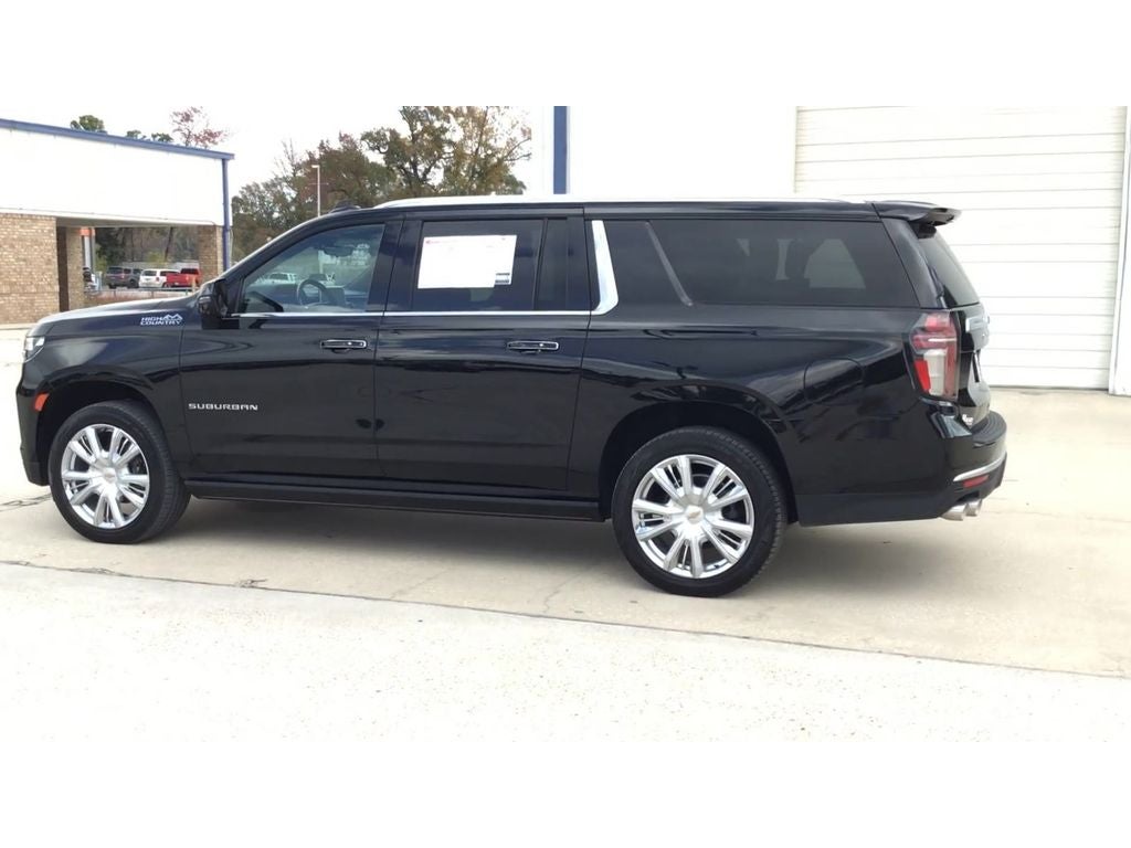 2022 Chevrolet Suburban 4WD High Country
