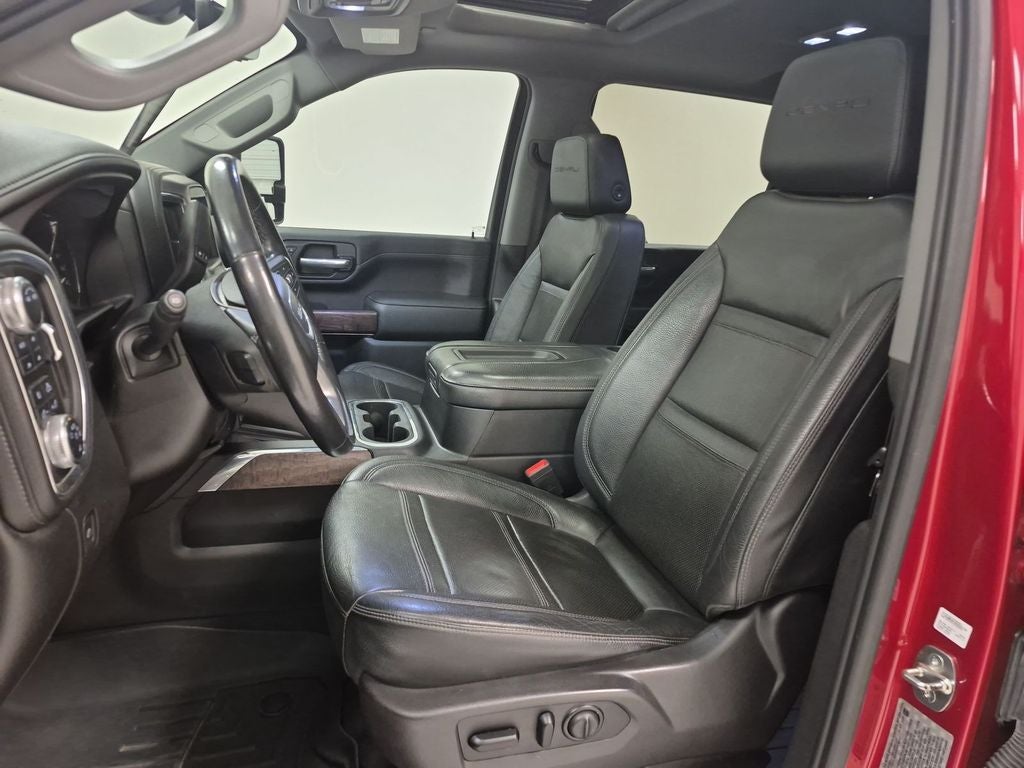 2021 GMC Sierra 2500HD 4WD Crew Cab Standard Bed Denali