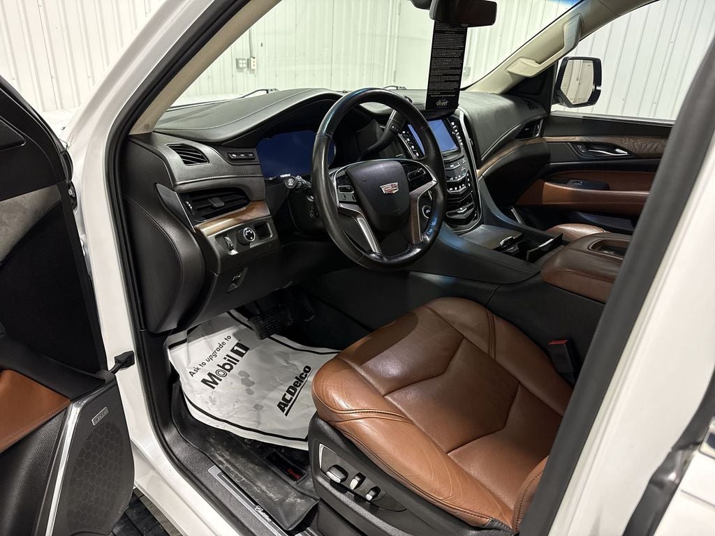 2017 Cadillac Escalade Premium Luxury