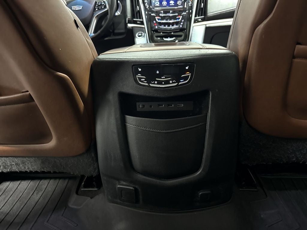 2017 Cadillac Escalade Premium Luxury