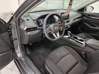 2023 Nissan Altima SV FWD