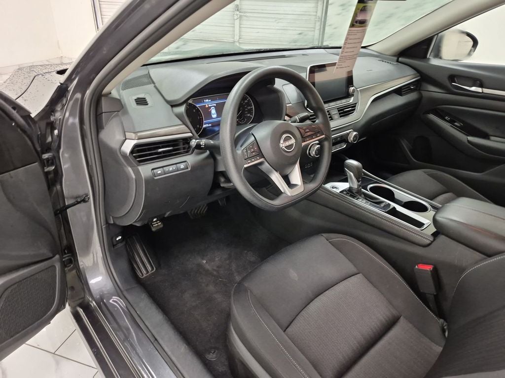 2023 Nissan Altima SV FWD