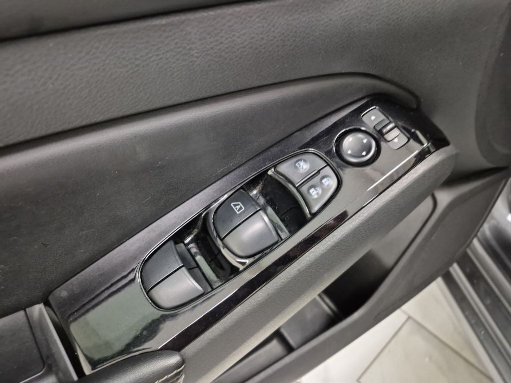 2023 Nissan Altima SV FWD