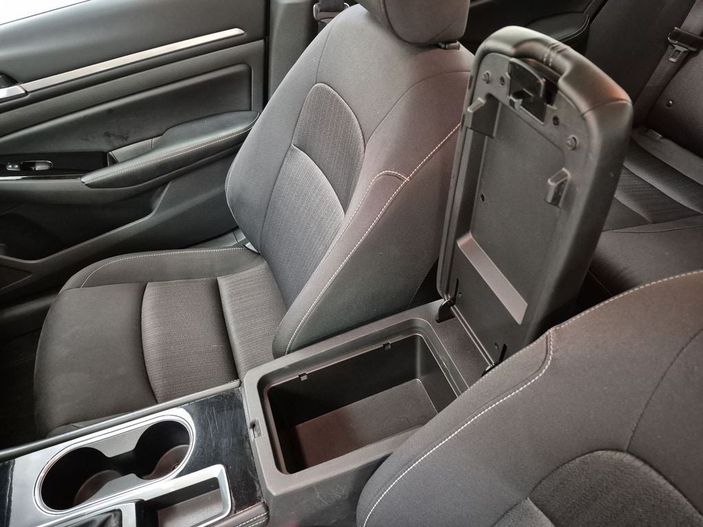 2023 Nissan Altima SV FWD