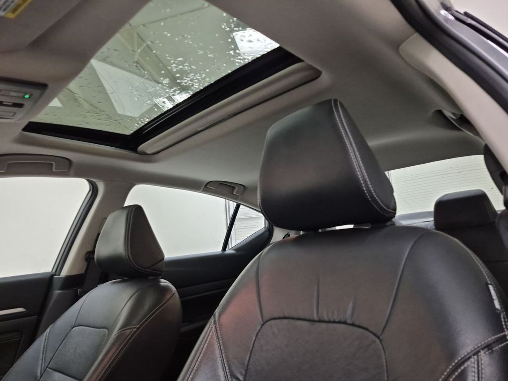 2023 Nissan Altima SL FWD